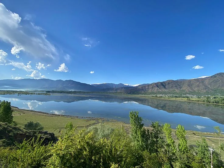 Wular Lake Jammu and Kashmir