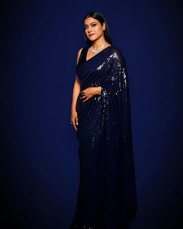Shimmery Saree A Perfect Option For Your Reception To Get That Millennial Bridal Look Weddingplz Blog