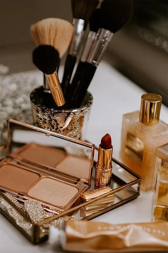 25 Best Makeup Brush Cleaners
