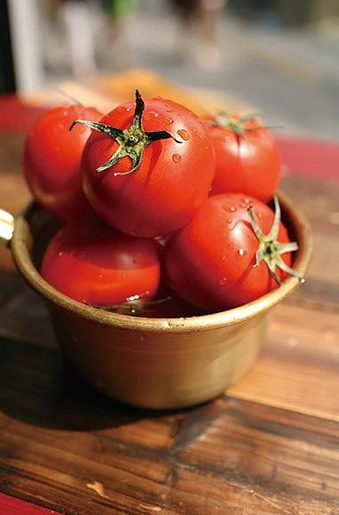 healthy skin. 3