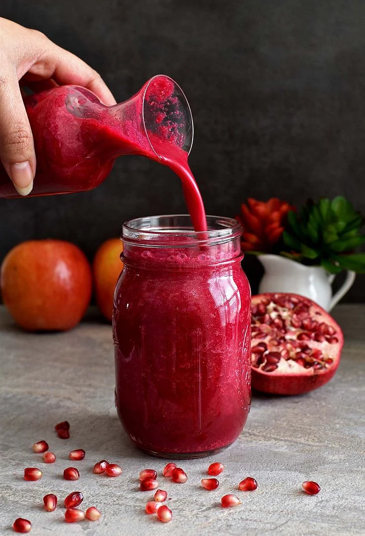 Pomegranate juice9