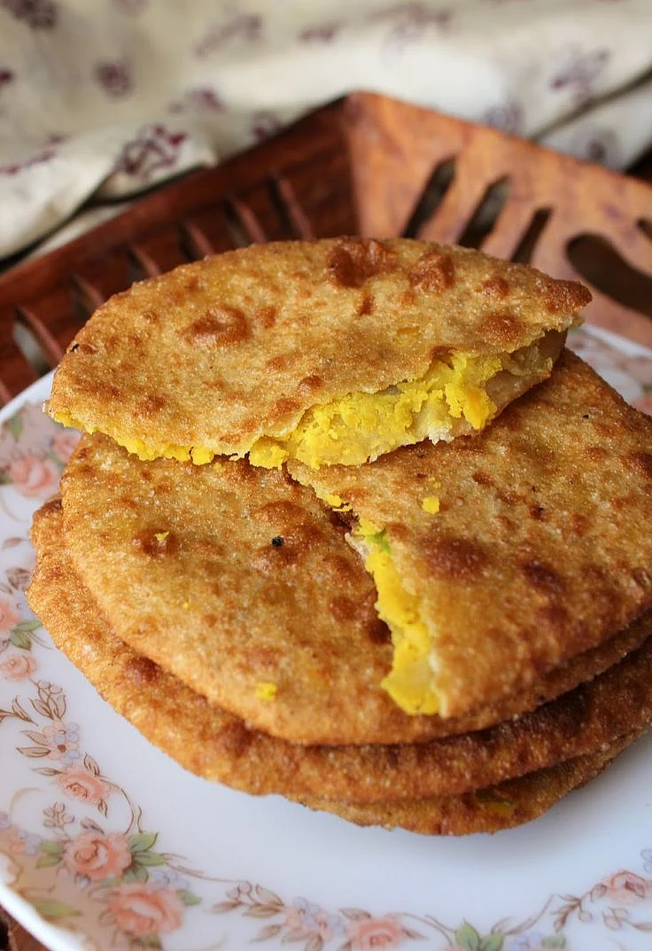 Dal Bhari Puri