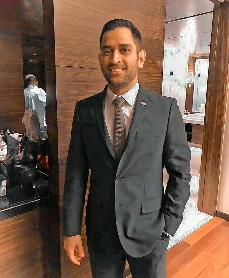 MS Dhoni 4
