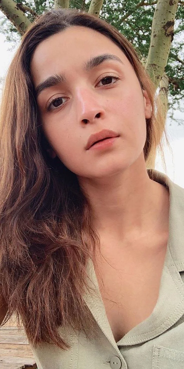 Alia Bhatt skin 3