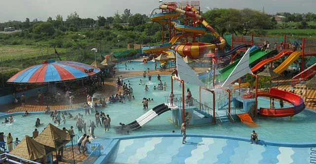 Splash Water Park