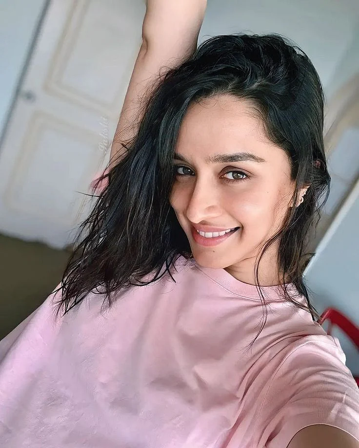 Shraddha Kapoor 00