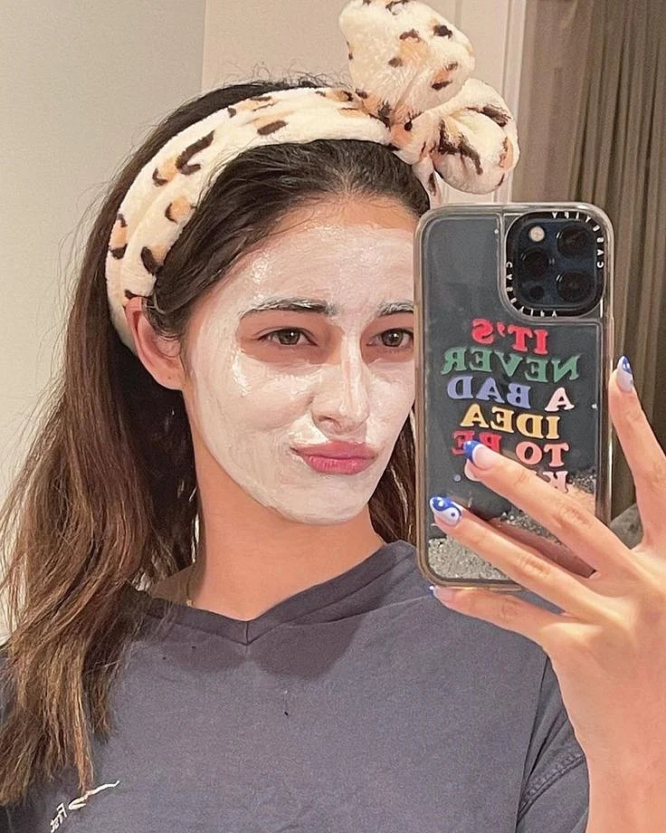 Ananya Pandey 4
