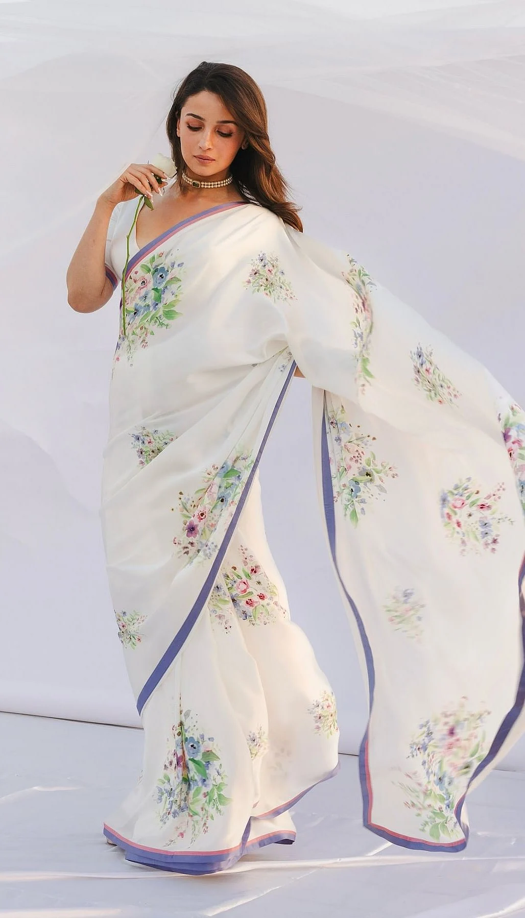 alia bhatt in floral saree