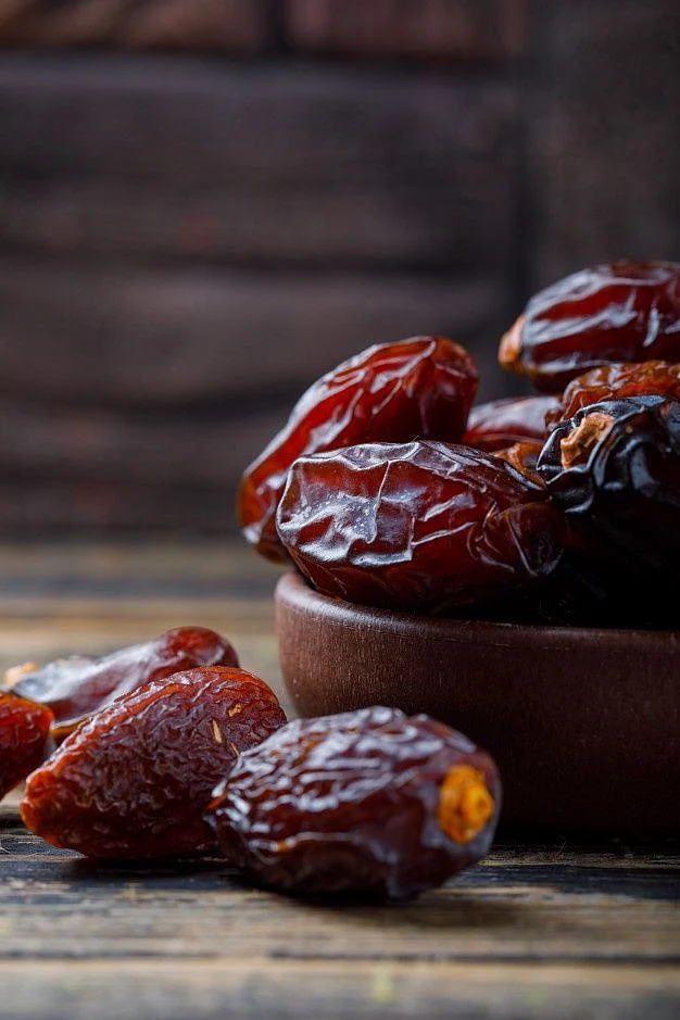 dates