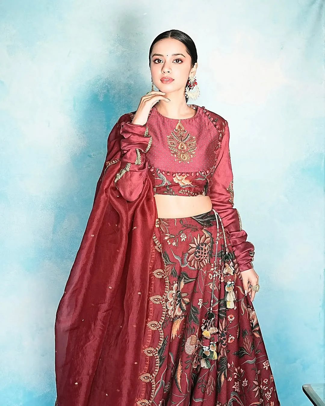 Nitanshi Goel Ethnic Looks