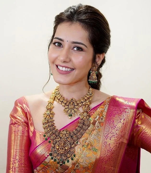 rashi kahnna jewellery