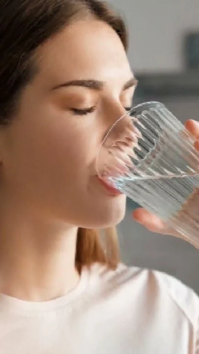 drinking hot water. 1