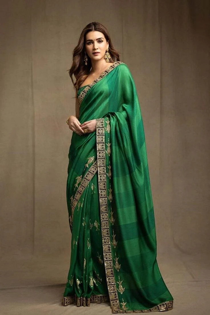 Bollywood actress green saree