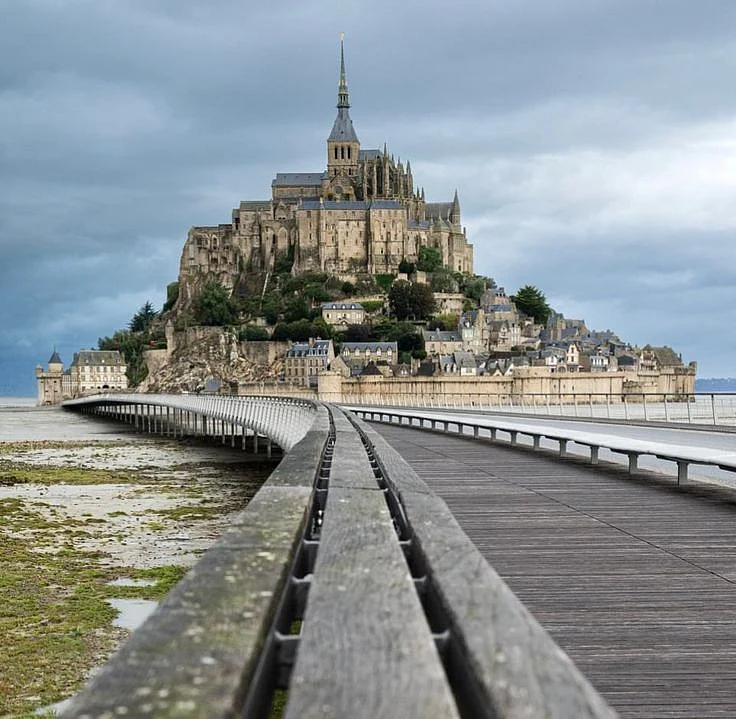mont saint michel