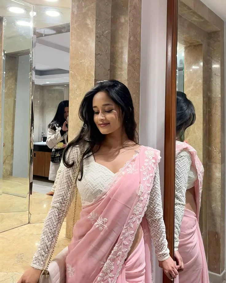 pink saree