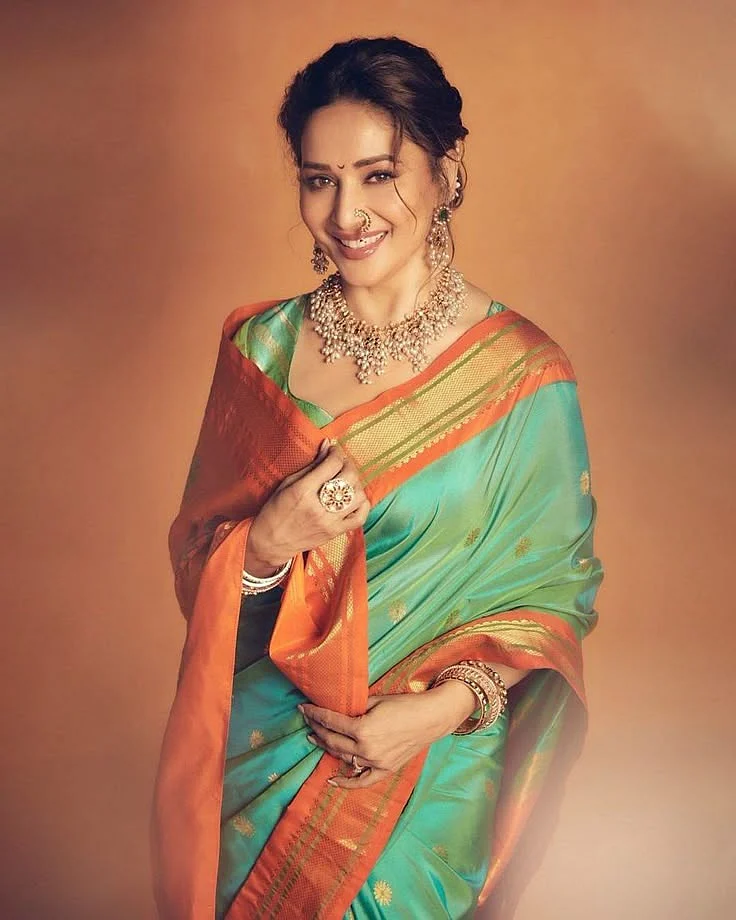 Bollywood actress green saree