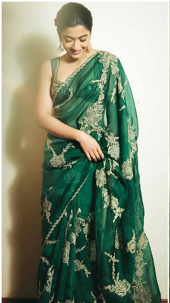 Day 2 of Navratri is all about elegance Who wore the green saree better AditiRaoHydari or Ras