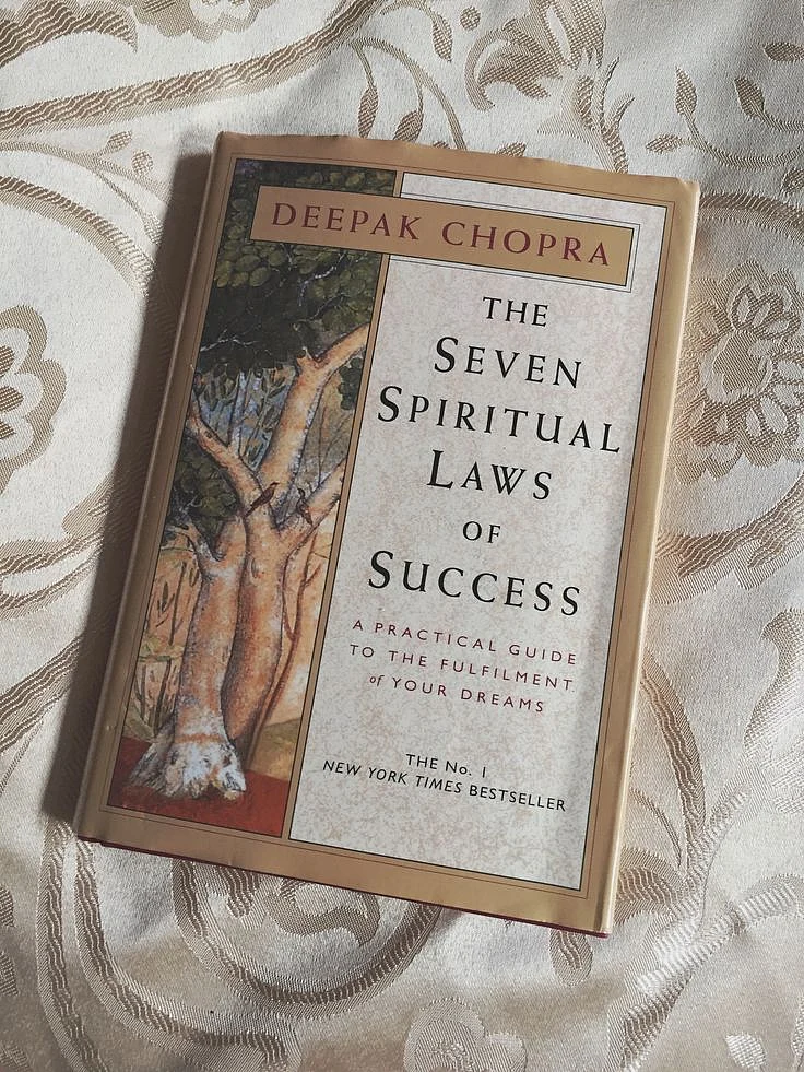 Book Review The Seven Spiritual Laws of Success by Deepak Chopra
