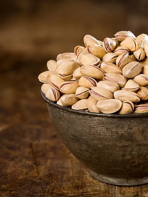 Pistachio Nuts Soaking and Drying