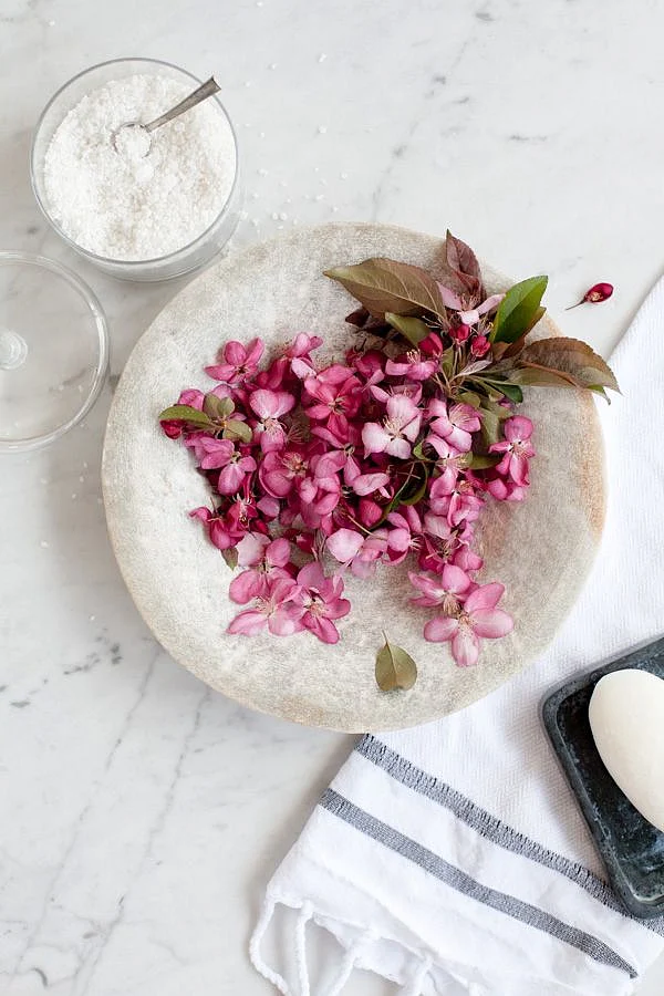 rose petals. 8