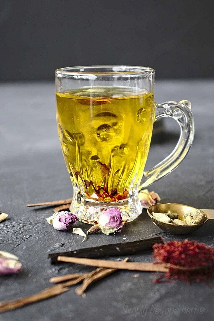 Saffron tea recipe and its variations