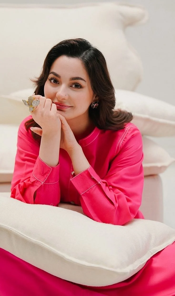 Hania Amir 78