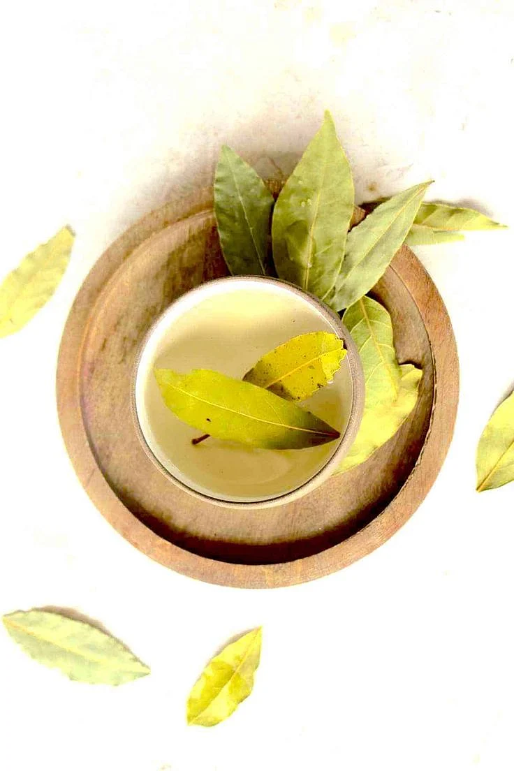 Bay leaf water. 1