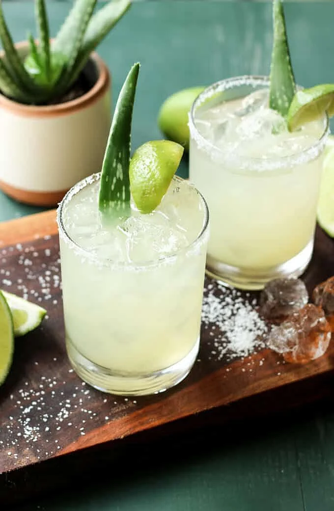 Aloe vera juice. 2