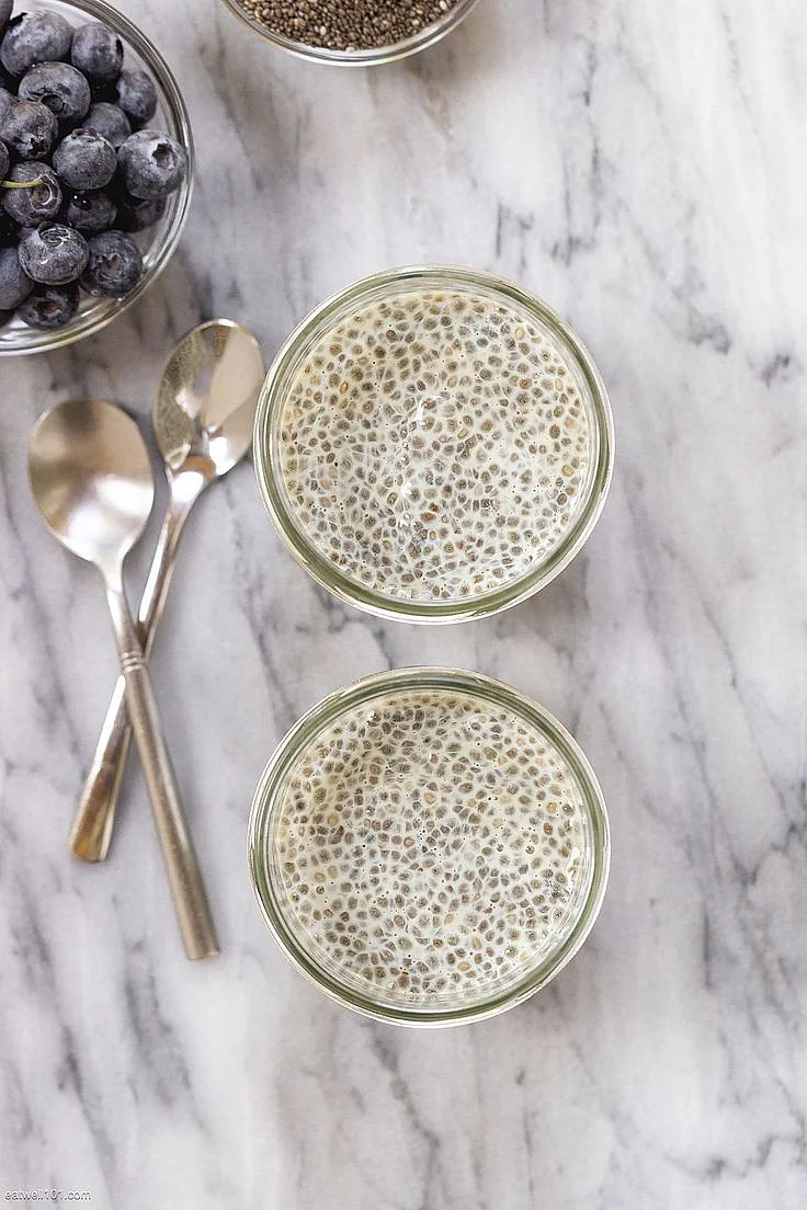 chia seeds with milk. 1