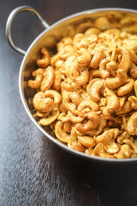 Roasted Cashews 69