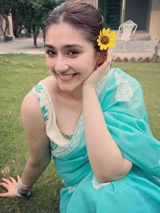 durefishan saleem 3