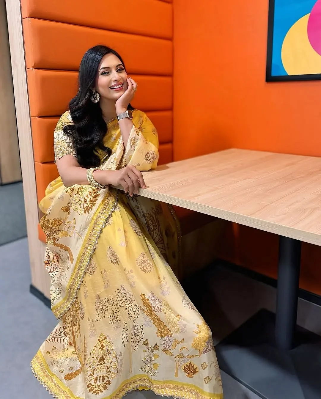 Divyanka Tripathi Saree