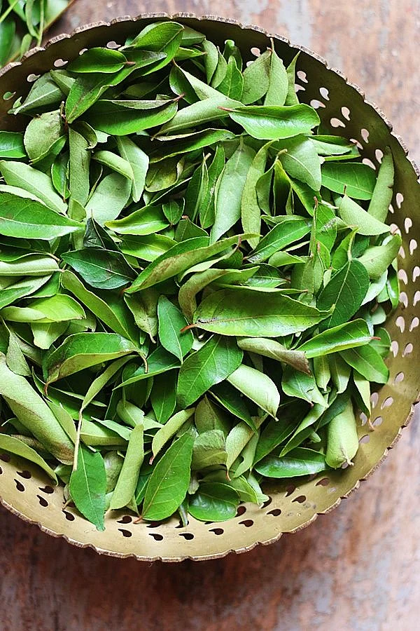 Curry leaf. 4