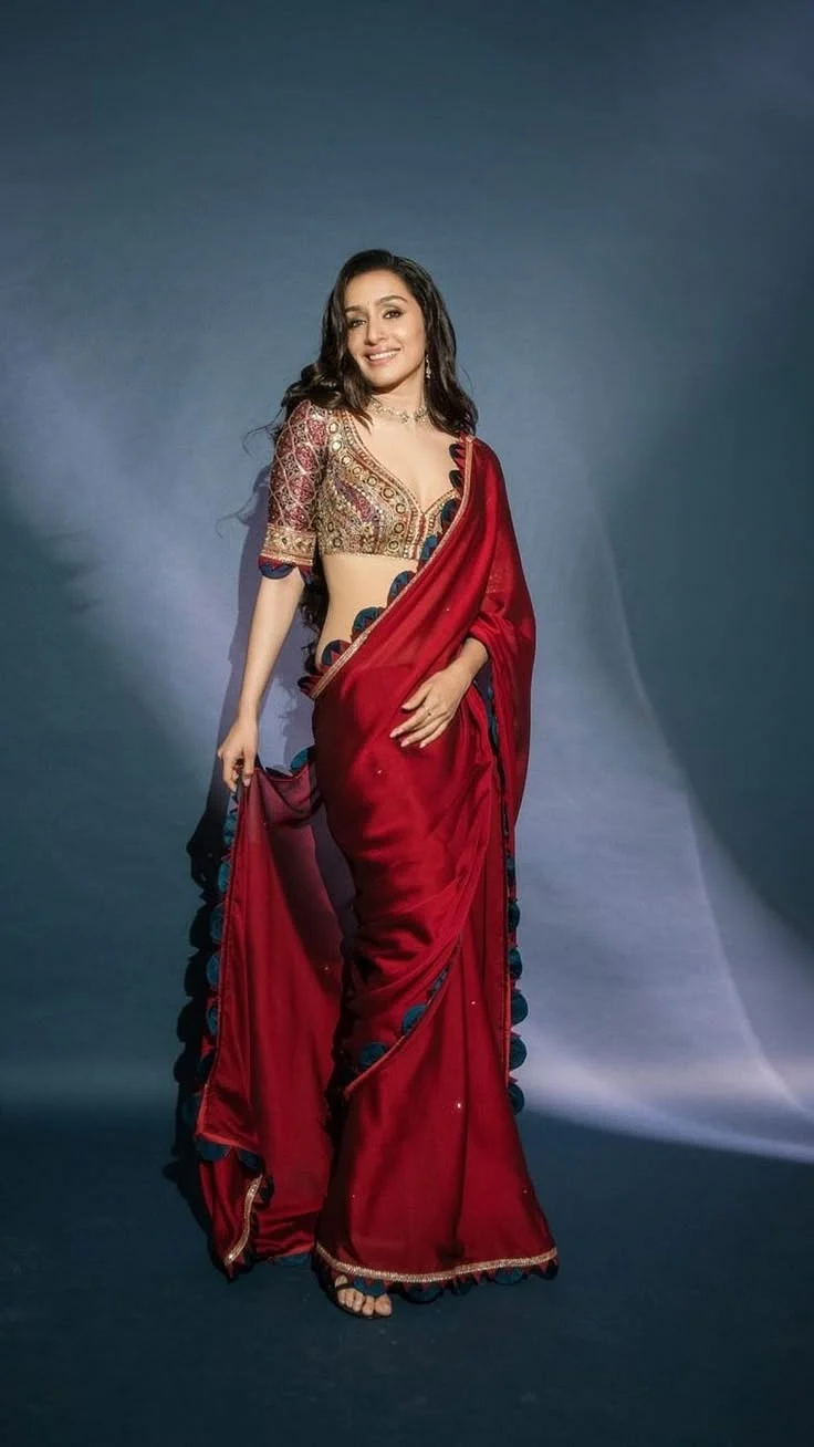 Saree Poses