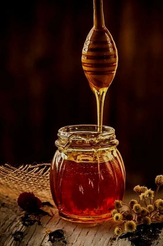 spoon of honey. 2