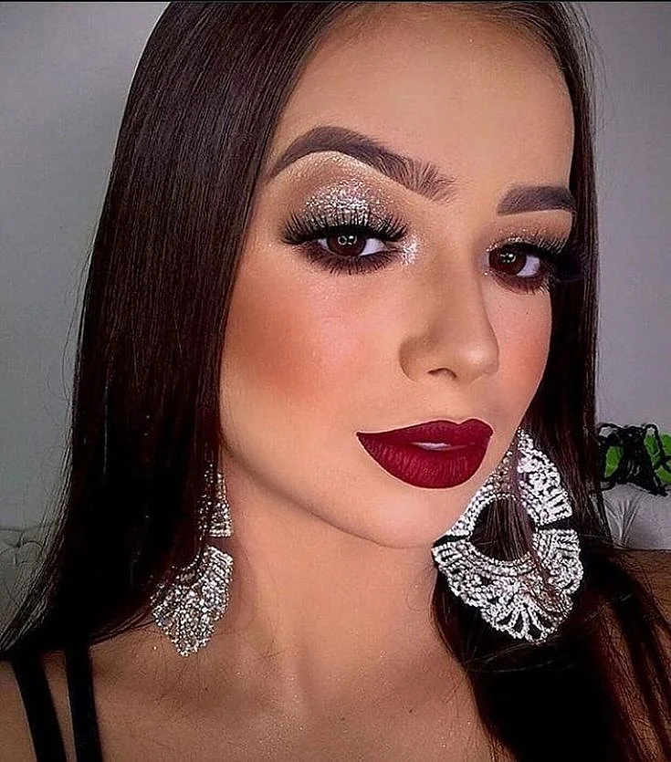 makeup. 5