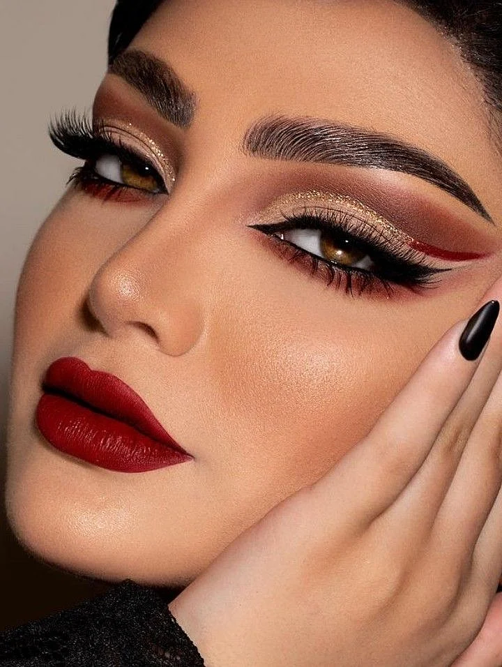 makeup. 7