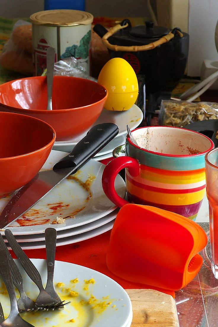 dirty utensils