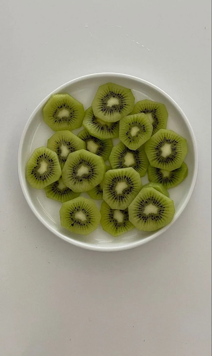 Kiwi. 2