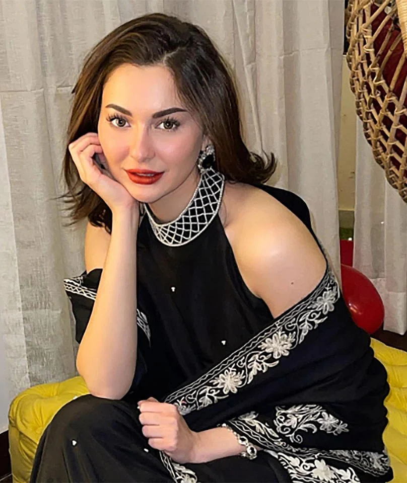 Hania Amir 2