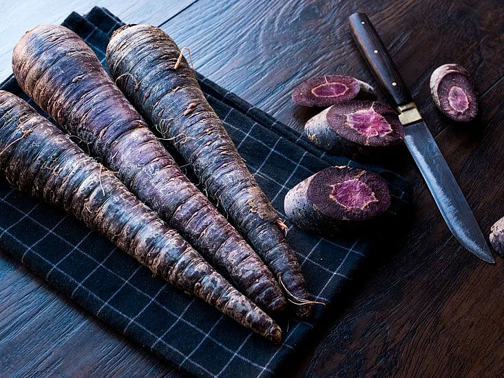 Black Carrots. 7