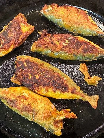 Eating fish. 4