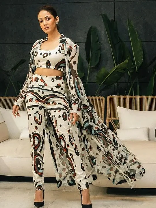 Meera Rajput 4