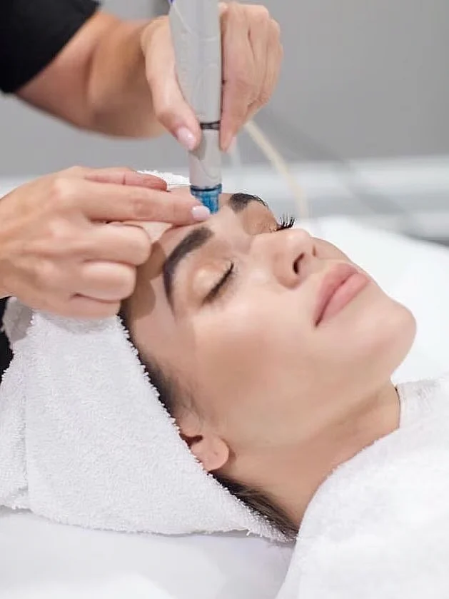 Hydra Facial