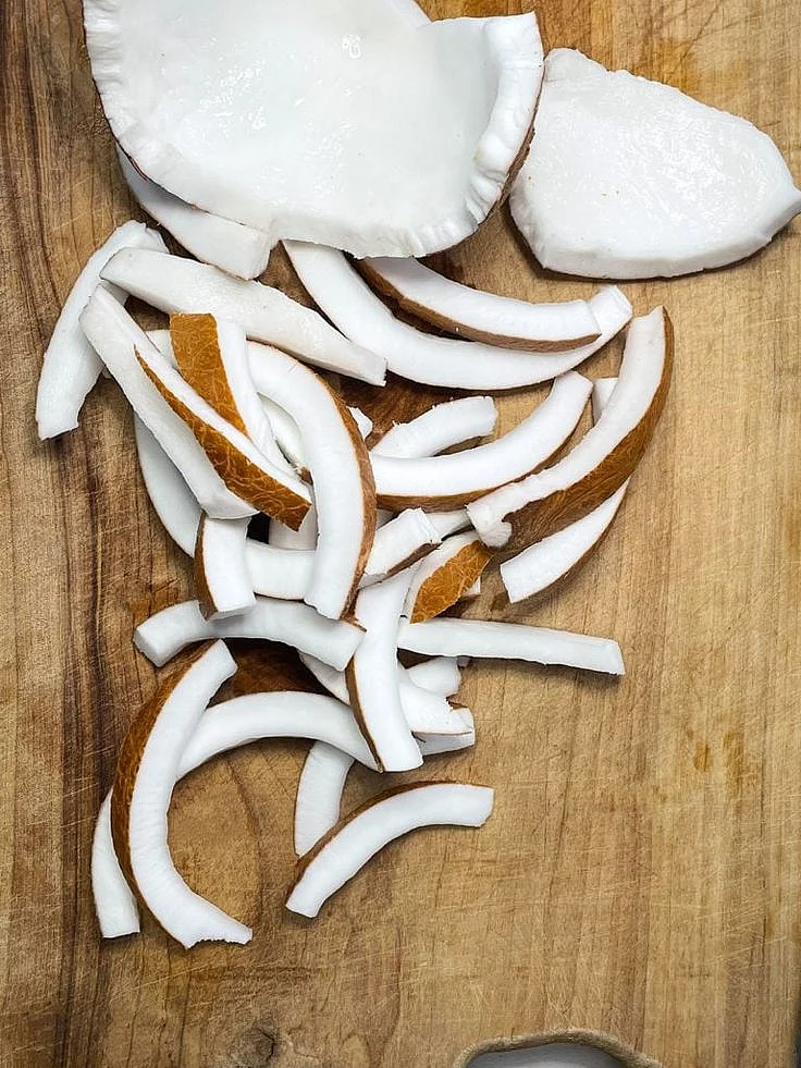Desiccated Coconut. 2