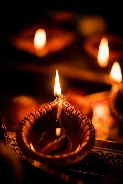diya. 1