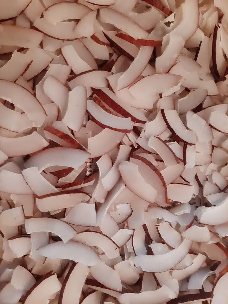 Desiccated Coconut. 1