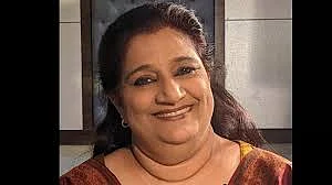 Seema pahwa 4