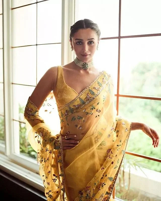 Alia Bhatt Dons Yellow Hued Bird Saree For Yaar Ki Shaadi Opts For Unique Braided Hairstyle