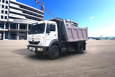 tata signa 1923 k 27351